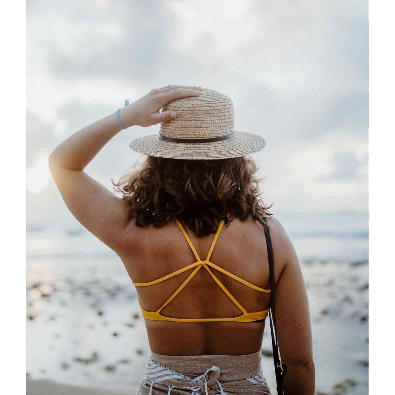 Kelia Twist Back Surf Top - Do Good Swimwear